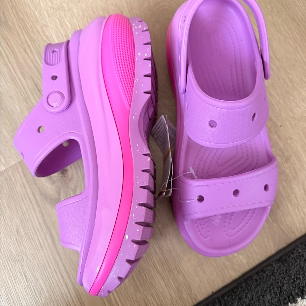 CROCS Platform Slide Sandals in Bright Pink and Lavender - Picture 5 of 5